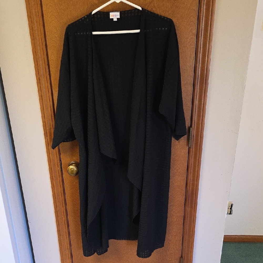 Black SemiSheer Short Sleeve Kimono Large